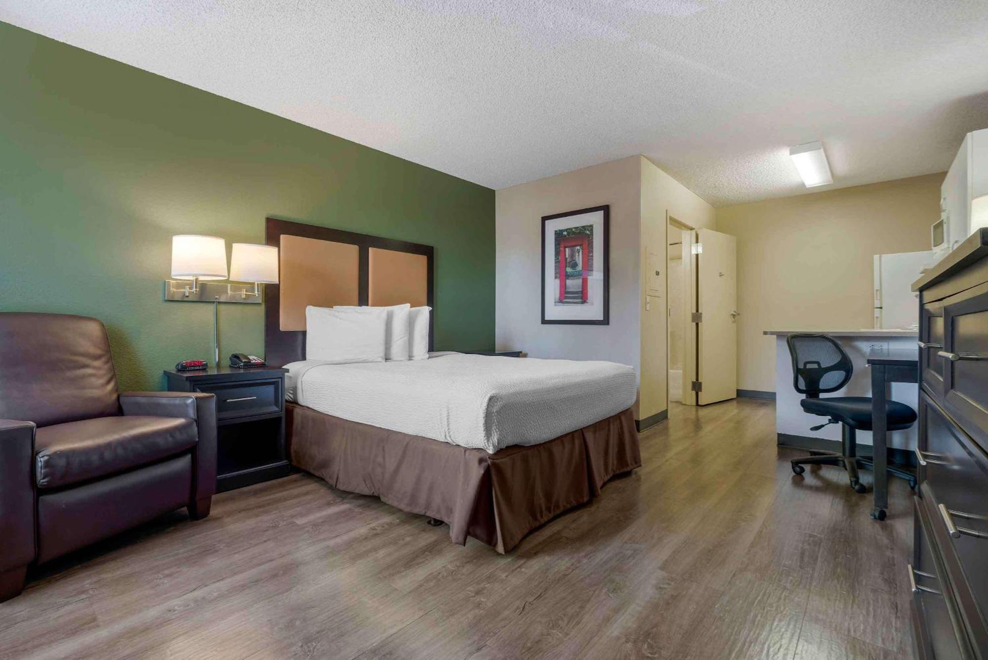 Extended Stay America Suites - Santa Rosa - South Exterior photo